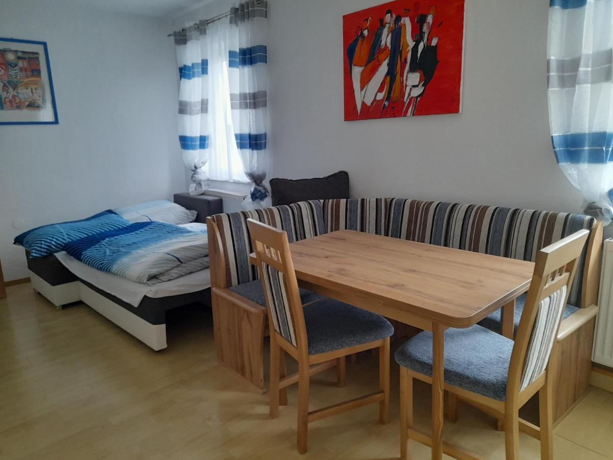Hotel Finihaus Bad Zell Esterno foto